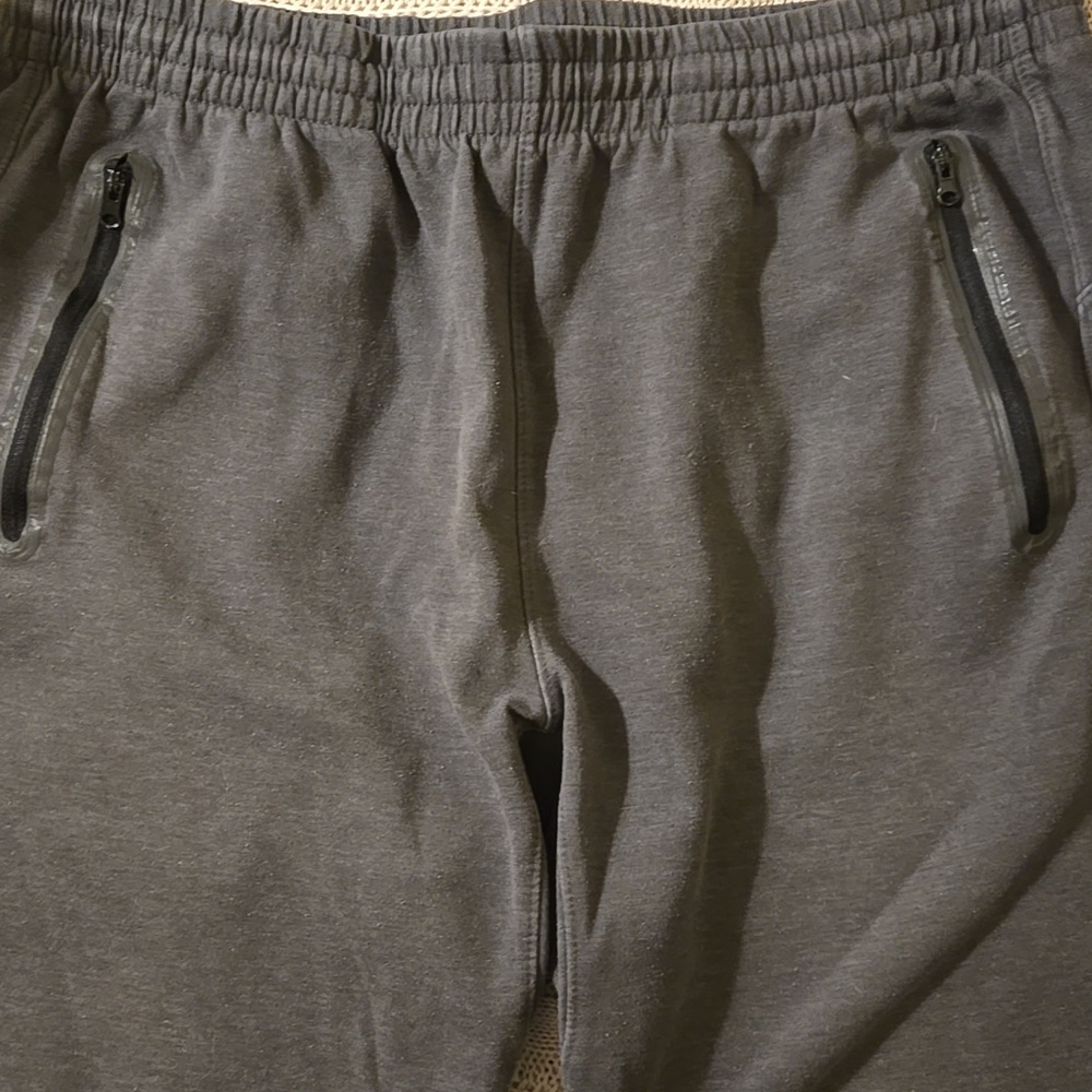 Old Navy Active Dynamic Fleece Men's Joggers - Lot of 3 - Picture 4 of 15
